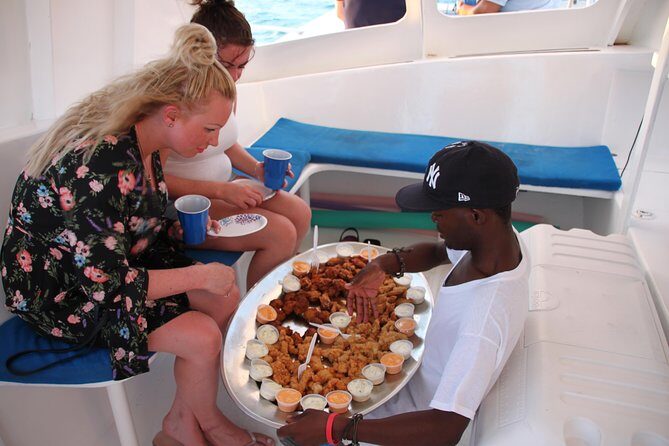 2 Hour Champagne Sunset Cruise from Grace Bay, Providenciales (Adult Only) - Crew Energy: Captain Style, Photo Help, and How It Impacts Your Night