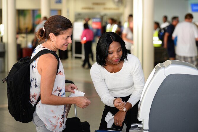 Airport Fast Track Departure Service - SkyPass Caribbean - Curbside meet-and-greet: finding your concierge fast