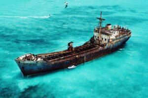 FAMOUS SHIPWRECK, Tiki Bar & Iguana Island Private Jet Ski Tour - Entering the La Famille Express shipwreck zone (and the 25-foot jump)