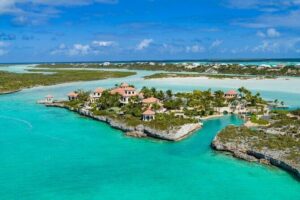 Jet Ski Adventure to Split Rock, Pirates Cove, Iguana Bay Cay - Iguana Bay Cay: the calm stop where nature takes center stage