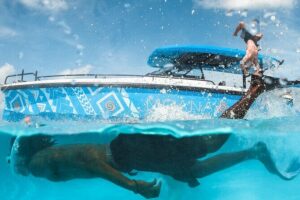 Private Half Day Luxury Snorkeling Charter - What the 3rd Largest Barrier Reef Means for Your Snorkel Plan