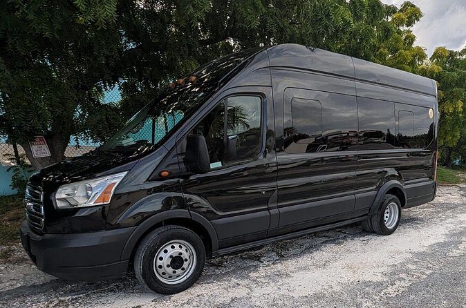 Private Luxury Transfer to/from Airport Turks and Caicos - What to do before you book (so the day goes smoothly)