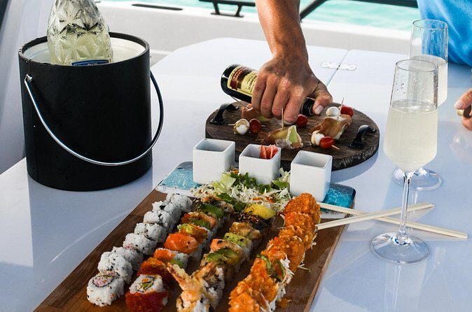 Private Sunset Dinner on the Water - The private factor: what “no strangers” really buys you