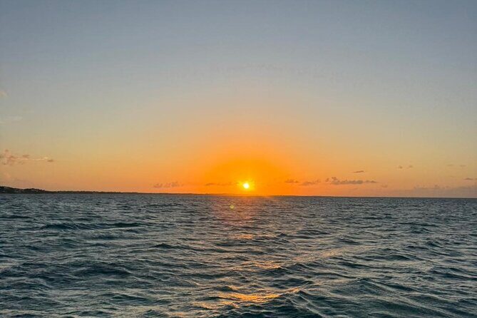 Sunset Cruise from Providenciales - The simple itinerary: cruising off Grace Bay for sunset
