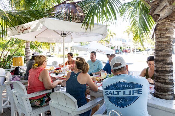 Trolley Island Tour: Conch Show, Full Lunch, History, 3.5 hours - What the guide really changes: lively narration beats idle time