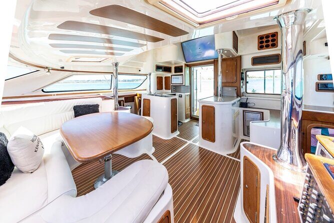 Turks and Caicos Half-Day Luxury Private Yacht Charter - What’s the Experience Like Onboard (Vibe, Crew, and Comfort)